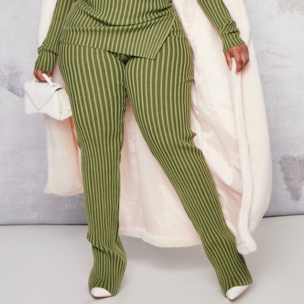 Pretty Little Thing Olive Green Ribbed Knit Pants and Top set